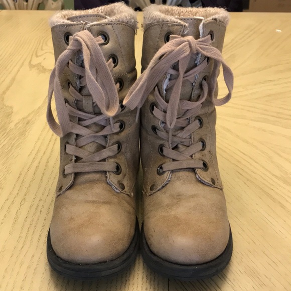 Roxy Combat Boots - Picture 2 of 5